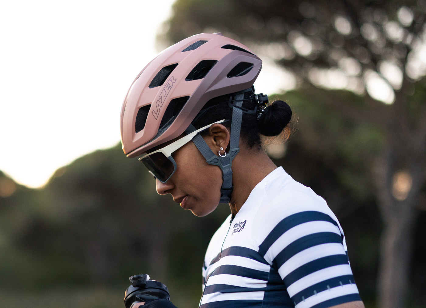lazer-blade-kineticore-casco-da-strada-e-gravel-leggero-con-doppio-guscio-e-prot image 7