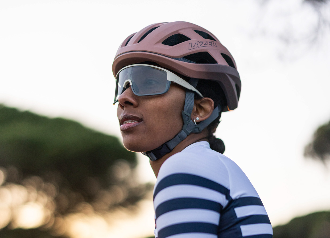 lazer-blade-kineticore-casco-da-strada-e-gravel-leggero-con-doppio-guscio-e-prot image 8